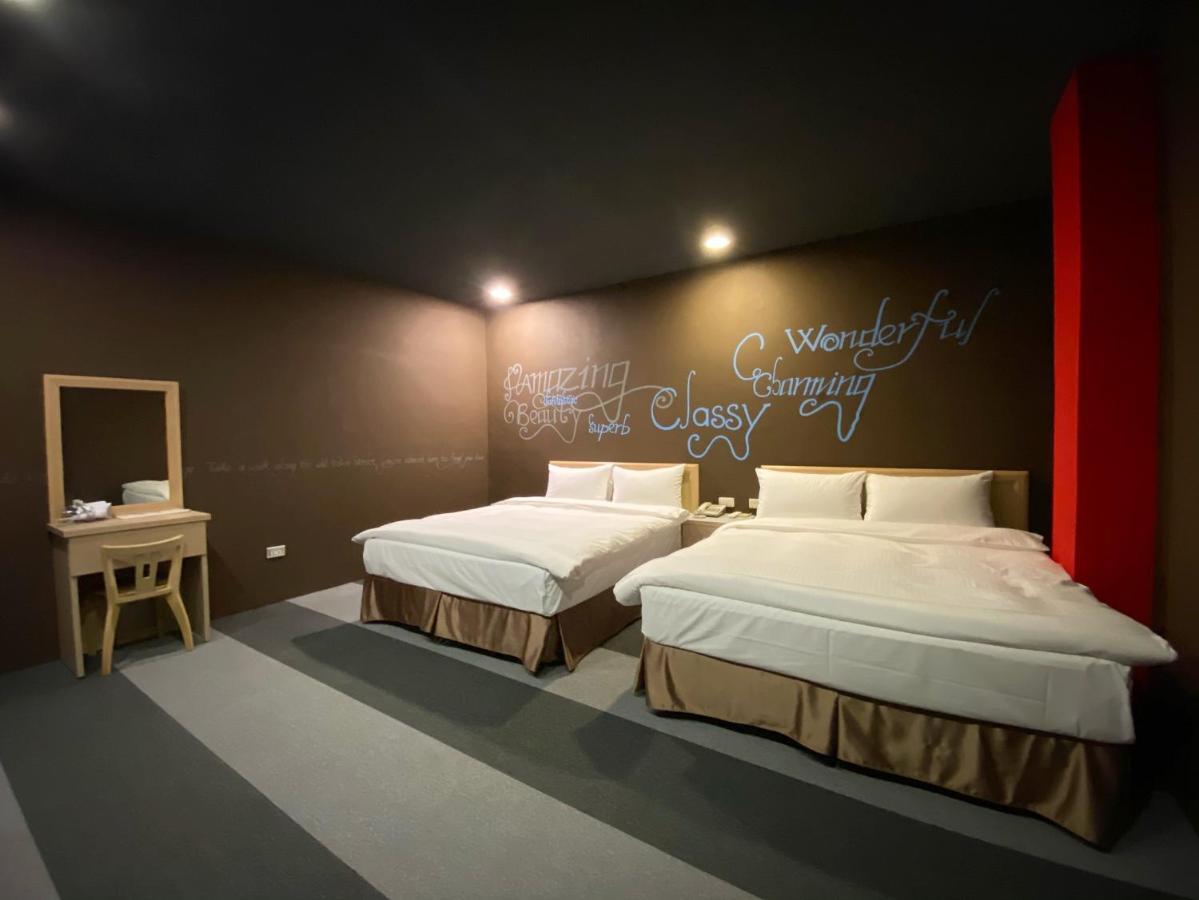 เจเอส โฮเทล-แกลเลอรี โฮเทล Hotel จงลี่ ภายนอก รูปภาพ